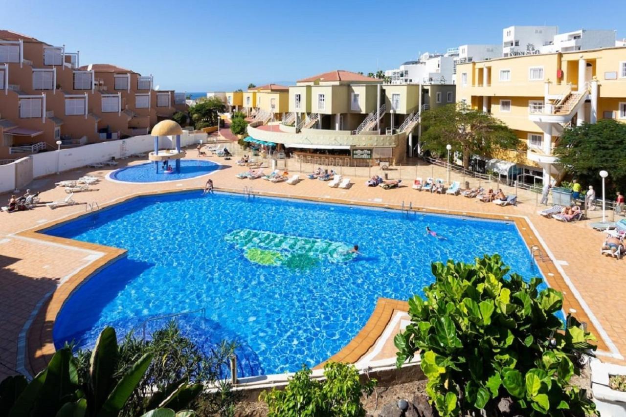 Newly Renovated Modern Apartment In Orlando Complex, Costa Adeje Eksteriør billede